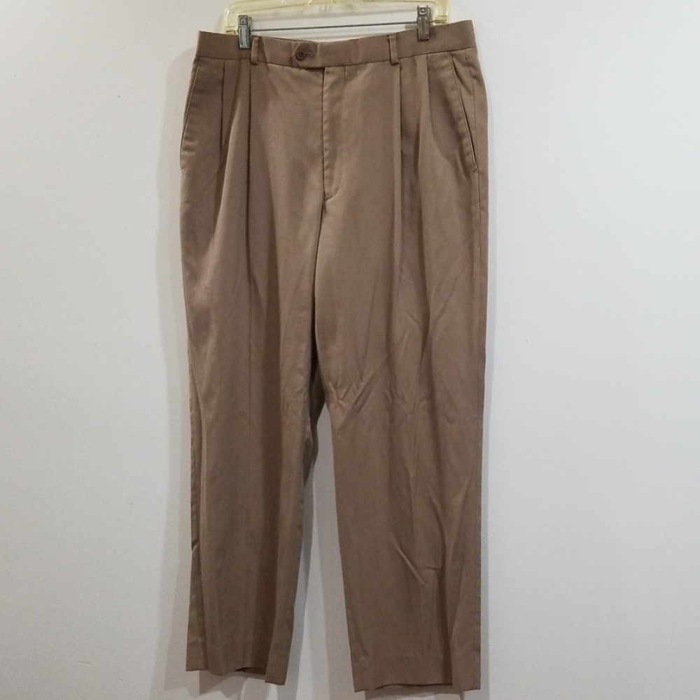 Barrington men's tan pleated front dress slacks